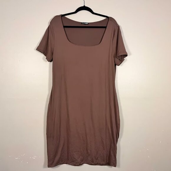 Fashion Nova Dresses & Skirts - Women’s Fashion Nova Square Neck Stretchy Bodycon Clubwear Sexy Mini Dress 2XL